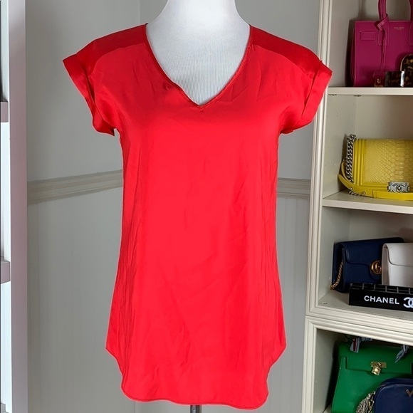 Express V Neck Silky Top - Picture 1 of 6